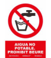 Sign in Catalan de "AIGUA NO POTABLE PROHIBIT BEURE" (texte et pictogramme) SEKURECO