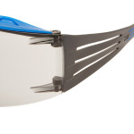 Gafas protectoras de montura azul/gris con recubrimiento antiempañante Scotchgard (K&N) 3M. REF: SF407XSGAF-BLU